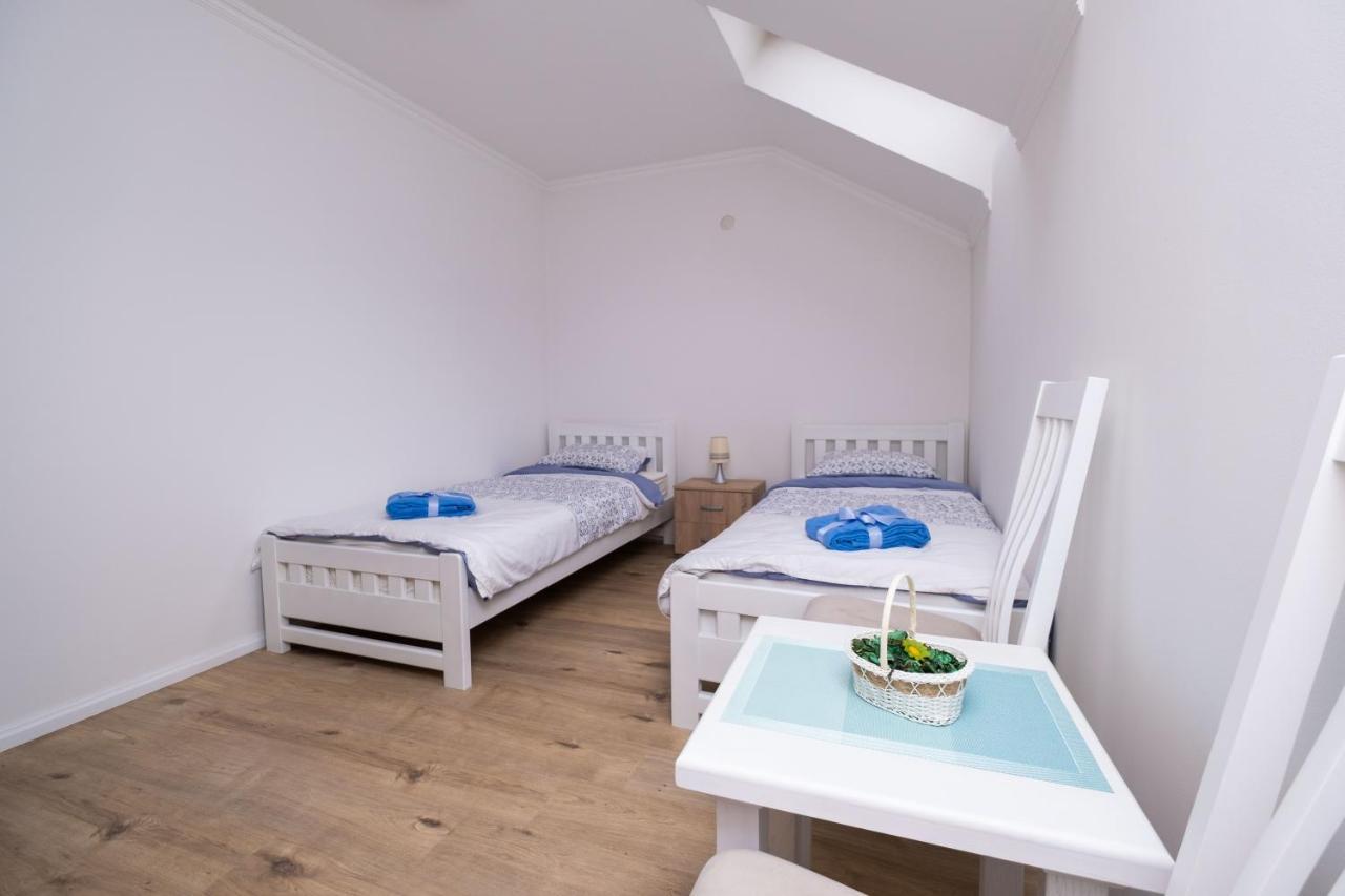 Central Apartment コニツ エクステリア 写真