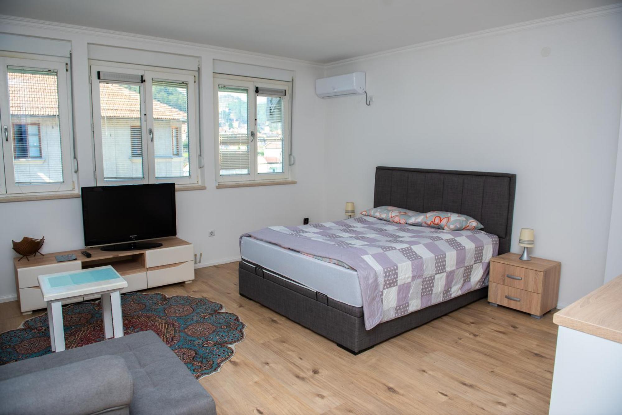 Central Apartment コニツ エクステリア 写真